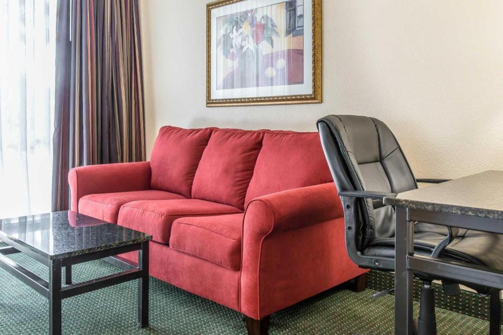 Daskk Near Universal Blvd, Ascend Collection 2* Orlando